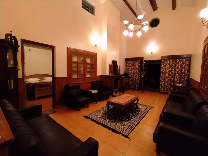 Reuben’s Colonial Home Stay — photo 6