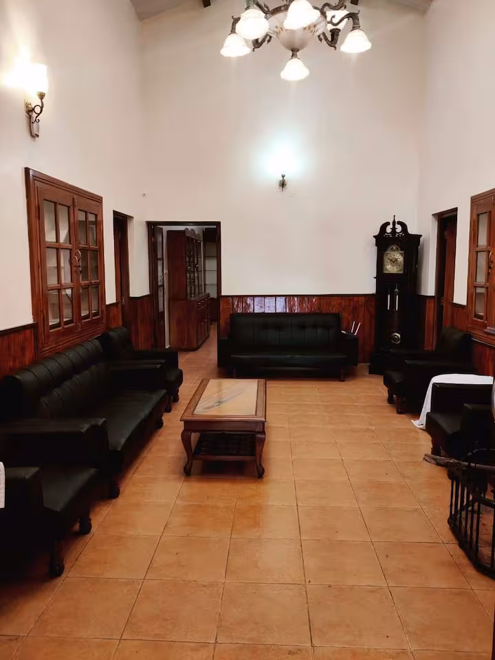 Reuben’s Colonial Home Stay — photo 8